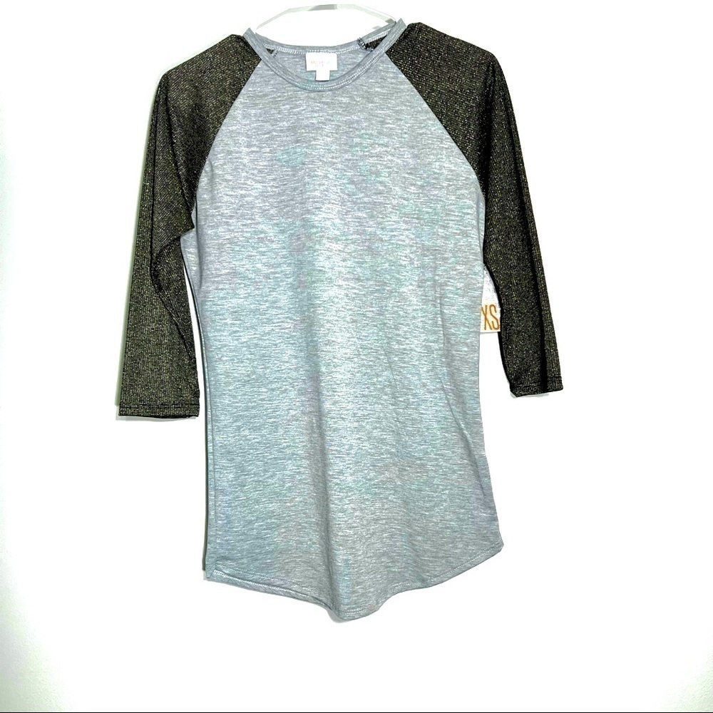NWT LulaRoe  3/4 T-shirt XS